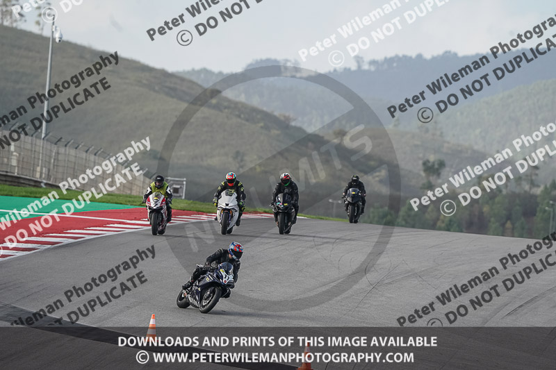 motorbikes;no limits;peter wileman photography;portimao;portugal;trackday digital images